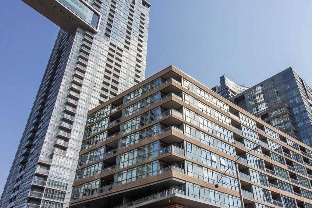 Toronto's Premier Airbnb Condos: A Comprehensive Guide