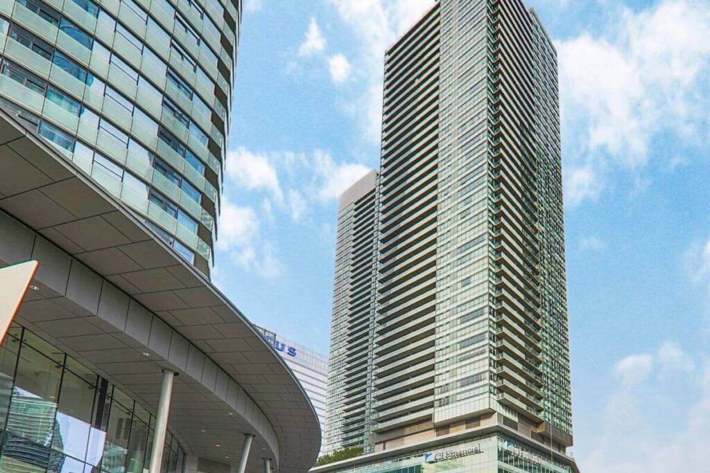 Toronto's Premier Airbnb Condos: A Comprehensive Guide