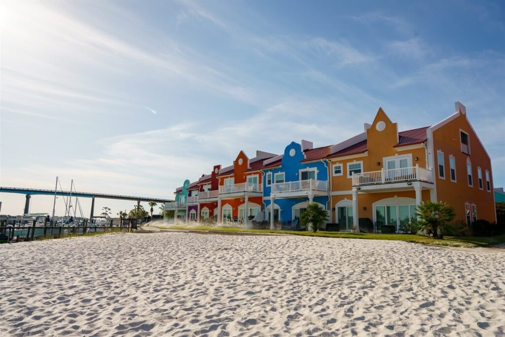 Exploring the Allure of Pensacola Beach and Perdido Key as Top Airbnb Destinations
