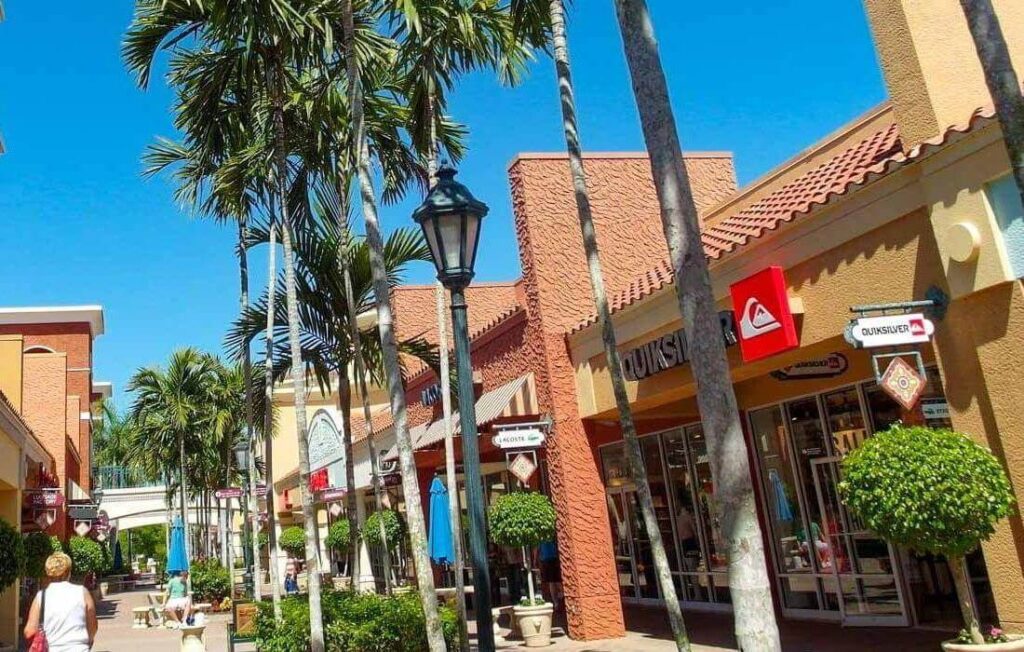 Cape Coral Airbnb Host’s Tips: A Local Guide for Airbnb Guests
