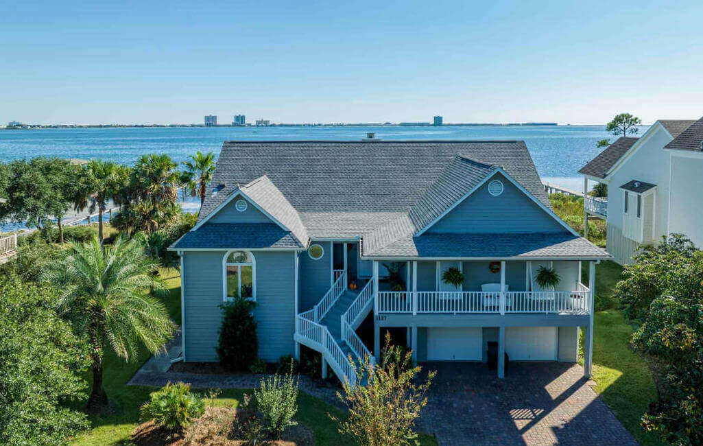 The Insider's Guide to Running a Successful Airbnb in Gulf Breeze
