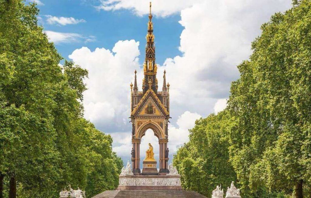 Surprising Reasons Why Investing in Airbnb in Kensington is a Game-Changer