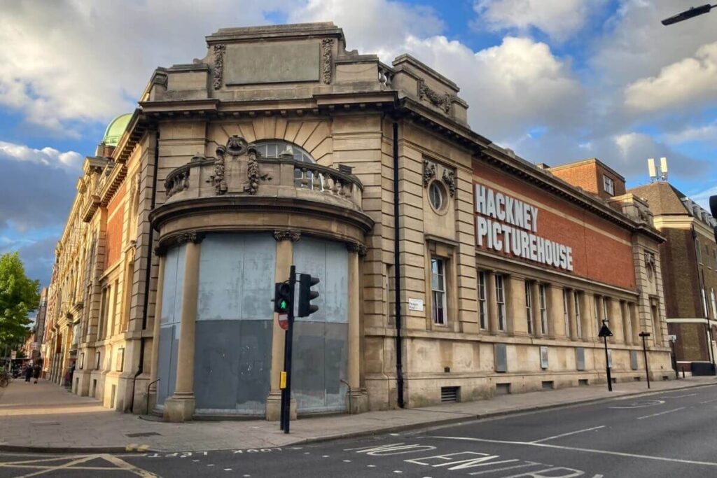 The Secret Sauce to a Booming Airbnb Business in Hackney, London