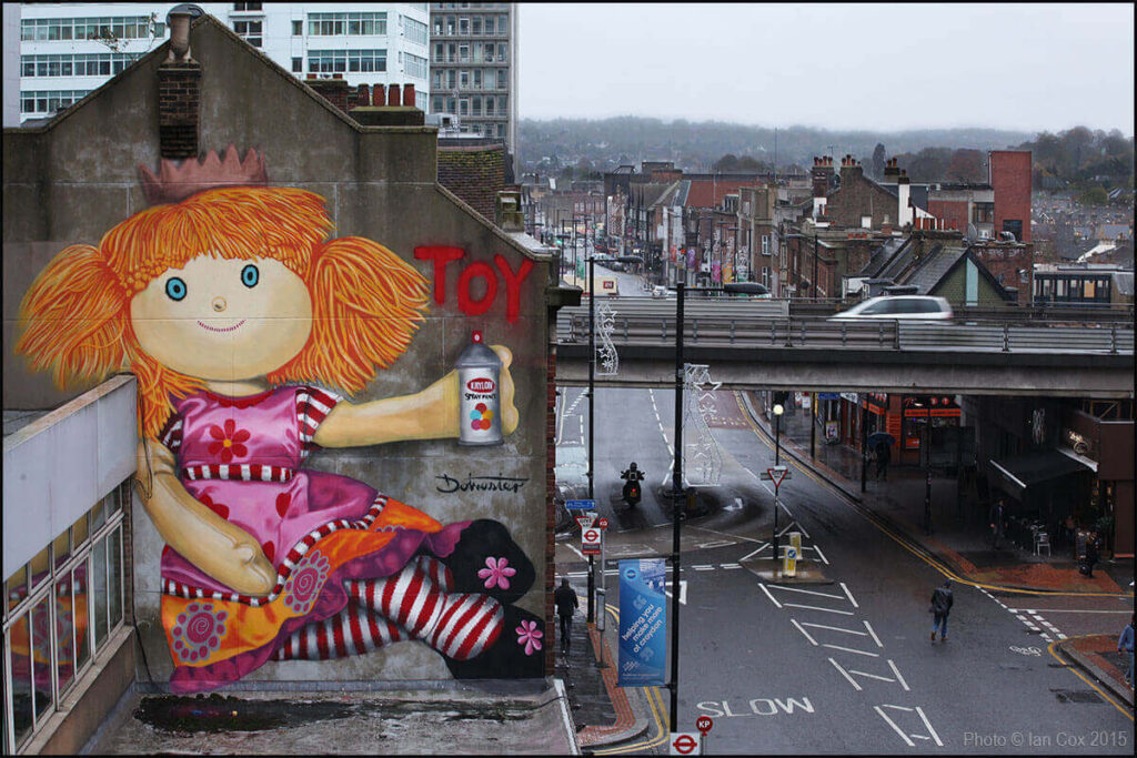 Discover the Secrets to Airbnb Profitability in Croydon, London