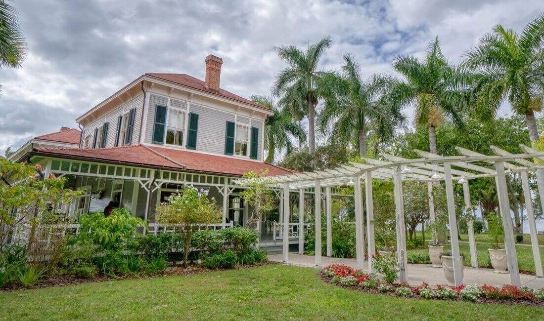 Fort Myers Airbnb Success Crucial Dates of Rental Season